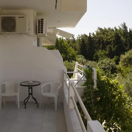 Artemis - Pool And Garden アパート Koskinou