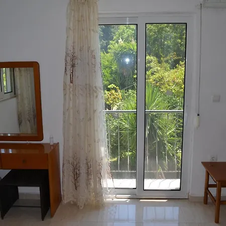 Artemis - Pool And Garden * Koskinou