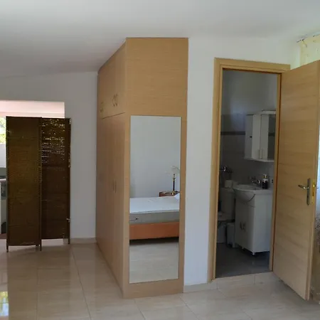 アパート Artemis - Pool And Garden