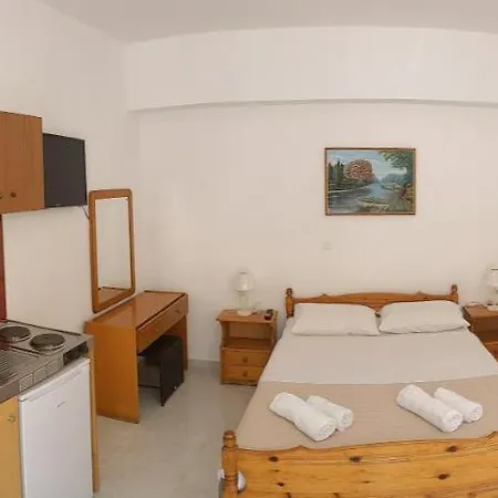 Artemis - Pool And Garden Koskinou (Rhodes)