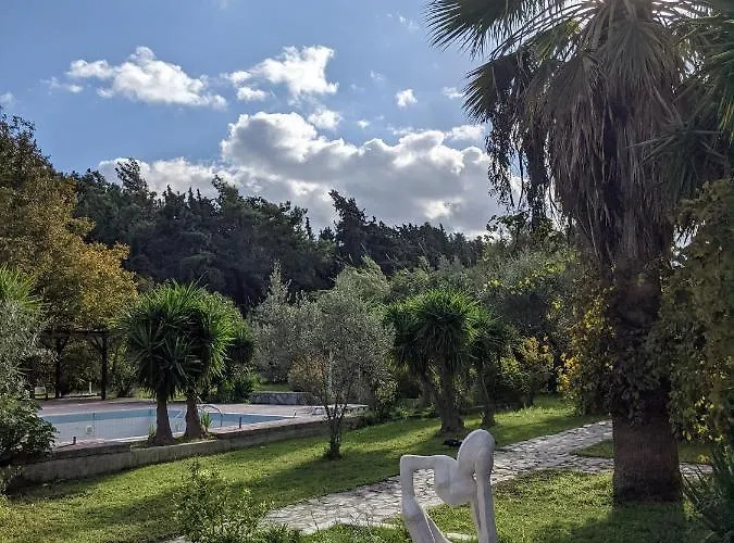 Artemis - Pool And Garden Koskinou (Rhodes)