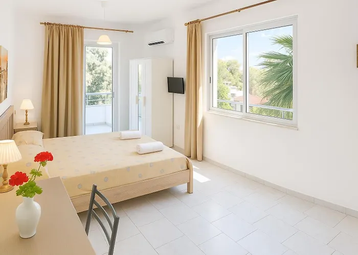 Artemis - Pool And Garden Koskinou (Rhodes)