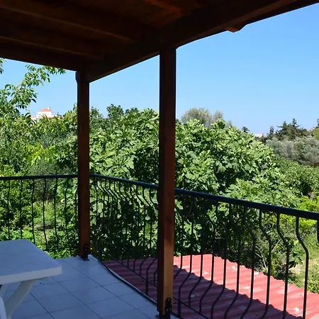 Apartman Artemis - Pool And Garden