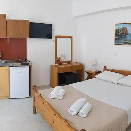 Artemis - Pool&garden Apartamento