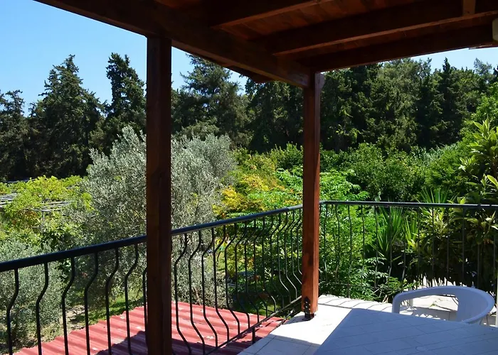 Artemis - Pool And Garden Koskinou (Rhodes)